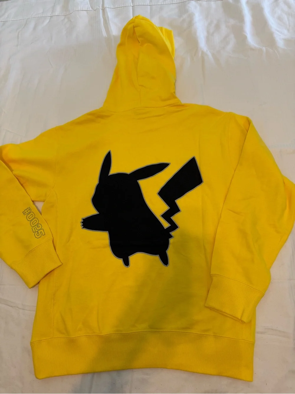 New boys Puma sz M 11-12, Yellow & Black Pikachu Hoodie Set shirt, pants - Picture 3 of 12